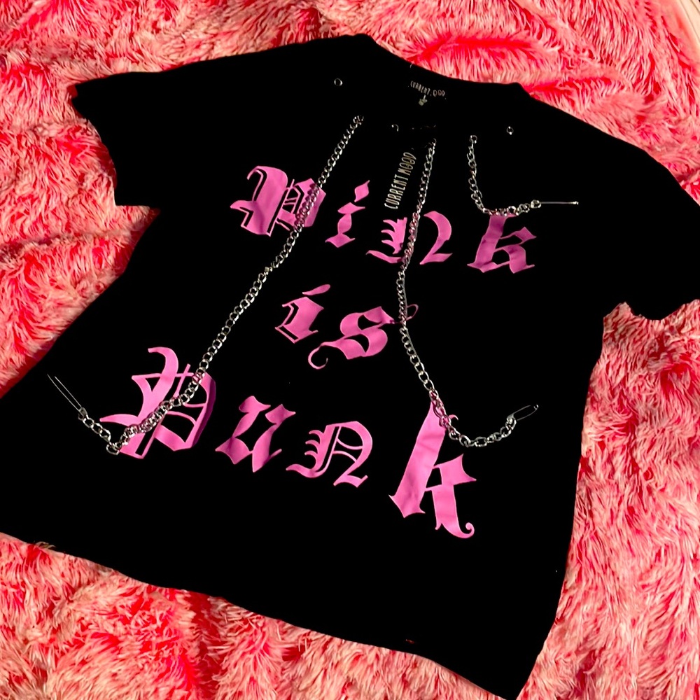 Dollskill NEW! Pink is pink tshirt.